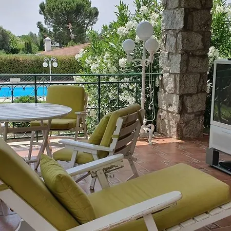 Appartement Chalet En Urbanizacion La Rad